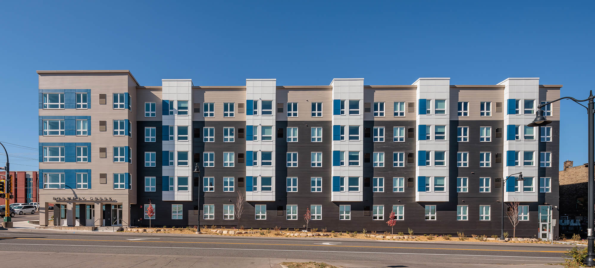 Exterior view of apartment building